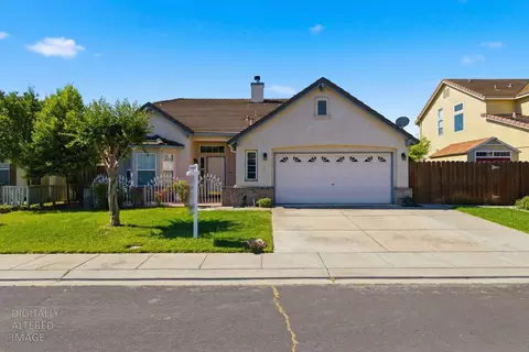1738 Winchester Dr, Manteca, CA 95336
