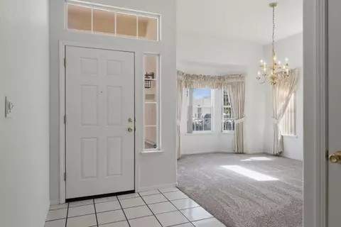 Entry Way - 1738 Winchester Dr, Manteca, CA 95336 photo 2 of 4