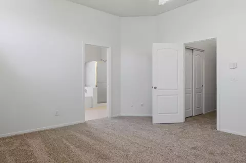 Bedroom - 1738 Winchester Dr, Manteca, CA 95336 photo 4 of 4