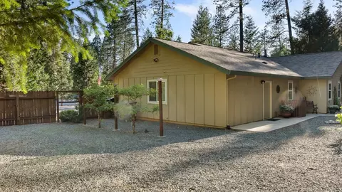 Exterior - 5827 Silverleaf Dr, Foresthill, CA 95631 photo 27 of 45