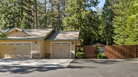 Exterior - 5827 Silverleaf Dr, Foresthill, CA 95631 photo 10 of 45