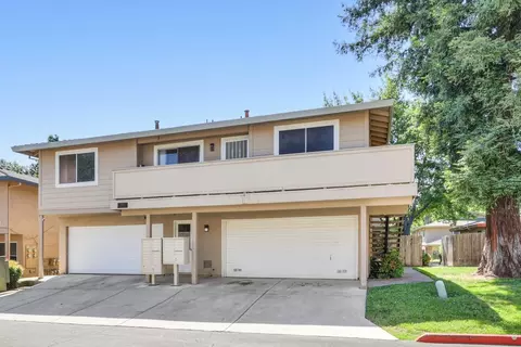5836 Peppermill Ct #4, Sacramento, CA 95841