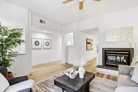 Living - 2312 Lassen Pl, Davis, CA 95616 photo 4 of 8