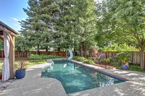 Exterior - 2312 Lassen Pl, Davis, CA 95616 photo 7 of 16