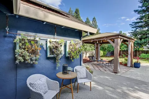 Exterior - 2312 Lassen Pl, Davis, CA 95616 photo 4 of 16
