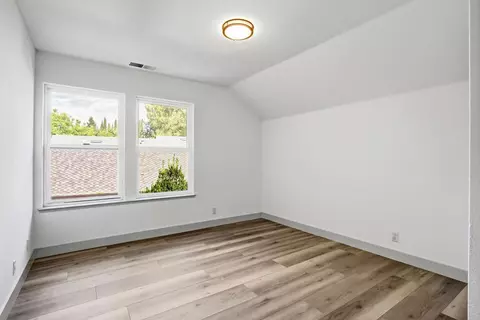 Bedroom - 2312 Lassen Pl, Davis, CA 95616 photo 5 of 10