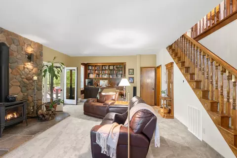 Living - 5732 Mizpah, Murphys, CA 95247 photo 2 of 3