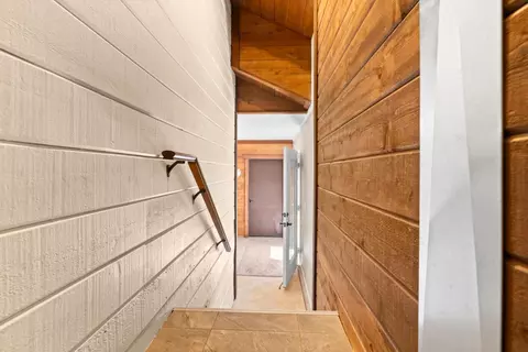 Entry Way - 5732 Mizpah, Murphys, CA 95247 photo 2 of 7
