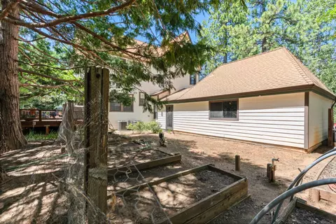 Exterior - 5732 Mizpah, Murphys, CA 95247 photo 6 of 16