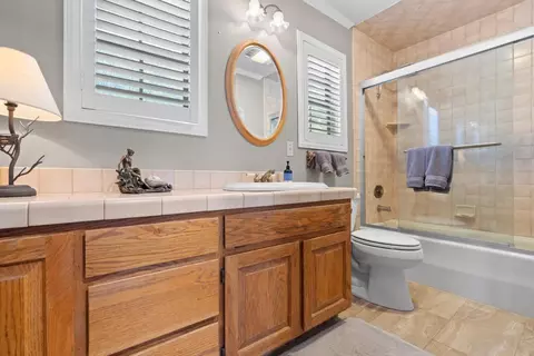 Bath - 5732 Mizpah, Murphys, CA 95247 photo 2 of 4