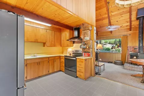 Kitchen - 2238 Meadowview Rd, Arnold, CA 95223 photo 3 of 4
