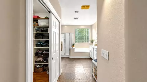 2815 Castleview Dr, Turlock, CA 95382 photo 27
