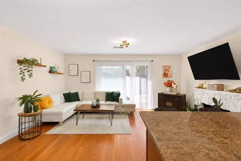 Living - 3477 Gregory Dr, Bay Point, CA 94565 photo 1 of 1