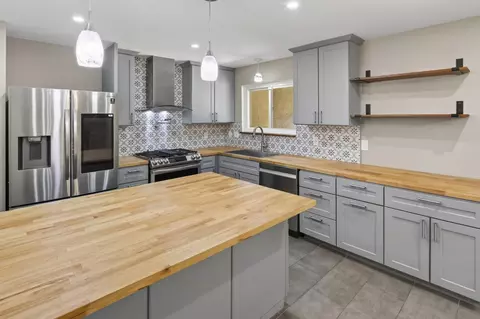 Kitchen - 5166 Kipp Way, Carmichael, CA 95608 photo 3 of 7