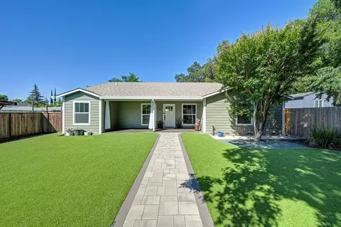 509 Preston Ave, Ione, CA 95640