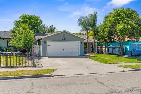 Exterior - 1646 E 8th St, Stockton, CA 95206 photo 2 of 4