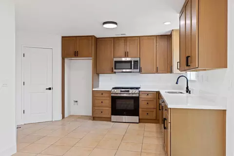 Kitchen - 1646 E 8th St, Stockton, CA 95206 photo 3 of 3