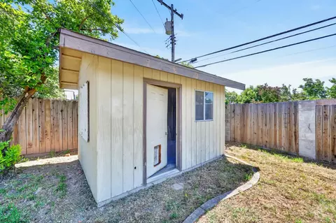 Exterior - 4828 Boyd Dr, Carmichael, CA 95608 photo 9 of 11
