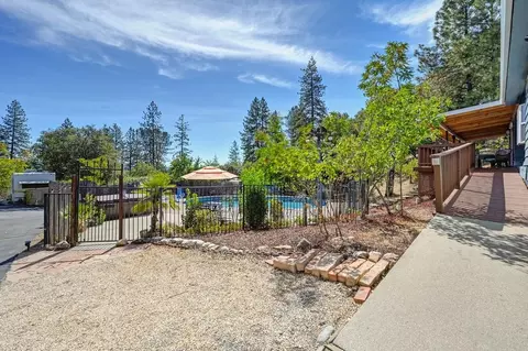 Exterior - 333 Pine St, Colfax, CA 95713 photo 8 of 24