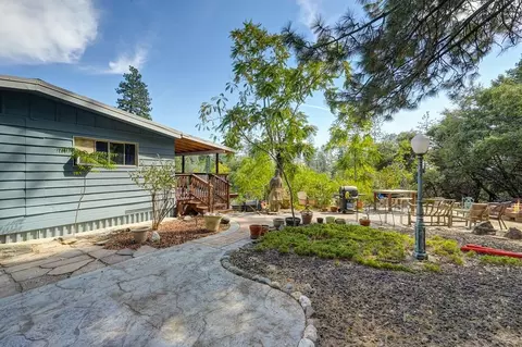 Exterior - 333 Pine St, Colfax, CA 95713 photo 20 of 24
