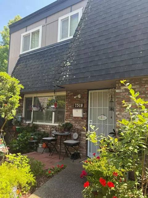 7518 Fairway Two Ave, Fair Oaks, CA 95628