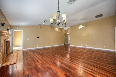 Living - 1311 Mcknight Way, Modesto, CA 95351 photo 4 of 4