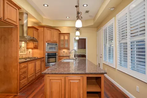 Kitchen - 1311 Mcknight Way, Modesto, CA 95351 photo 2 of 8