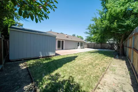 Exterior - 2730 Garfield Ave, Carmichael, CA 95608 photo 8 of 8