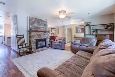 3313 Mansfield Ln, Modesto, CA 95350 photo 6