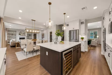 Kitchen - 2947 Laredo Dr, Rocklin, CA 95765 photo 3 of 5