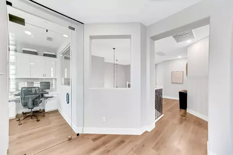 Entry Way - 2947 Laredo Dr, Rocklin, CA 95765 photo 6 of 7