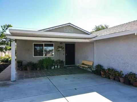 Exterior - 5467 9th St, Keyes, CA 95328 photo 5 of 11