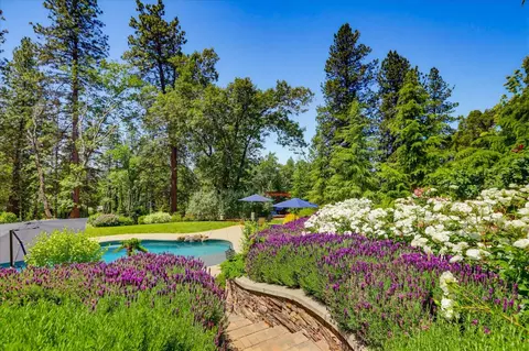 Exterior - 10213 Evergreen Ranch Ct, Grass Valley, CA 95949 photo 24 of 31