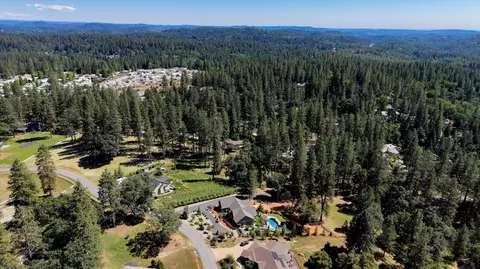 View/Area - 10213 Evergreen Ranch Ct, Grass Valley, CA 95949 photo 3 of 12