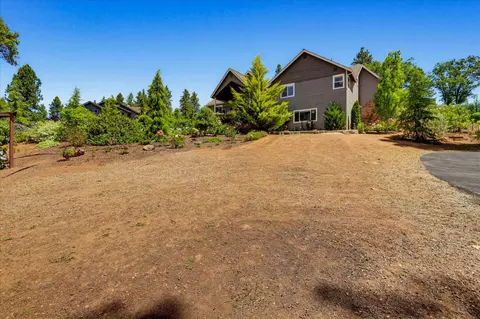 Exterior - 10213 Evergreen Ranch Ct, Grass Valley, CA 95949 photo 12 of 31