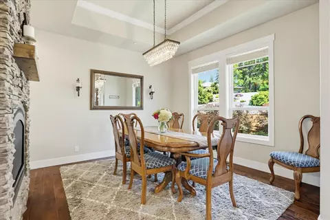 Dining - 10213 Evergreen Ranch Ct, Grass Valley, CA 95949 photo 1 of 4
