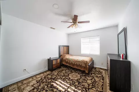 Bedroom - 5839 Palm Ave, Sacramento, CA 95841 photo 1 of 5