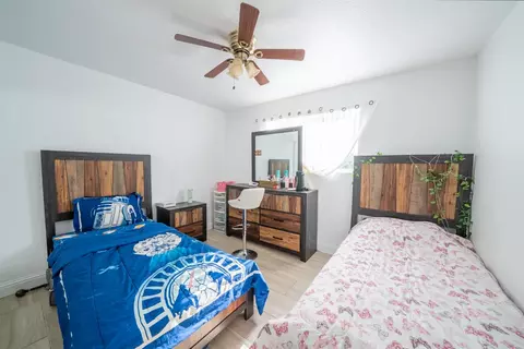Bedroom - 5839 Palm Ave, Sacramento, CA 95841 photo 4 of 5