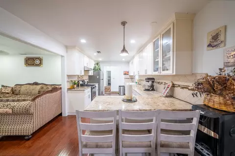 Kitchen - 5839 Palm Ave, Sacramento, CA 95841 photo 2 of 3