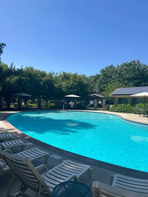 1703 Donner #4, Davis, CA 95618