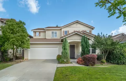 2911 Macon Dr, Sacramento, CA 95835