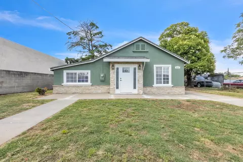 517 Rimmer Ave, Sacramento, CA 95834