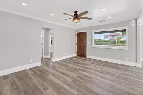 Living - 634 E Harney Ln, Lodi, CA 95242 photo 1 of 3