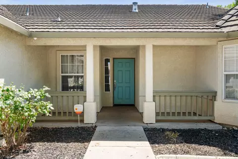 Exterior - 2700 Tradition Way, Modesto, CA 95355 photo 4 of 5
