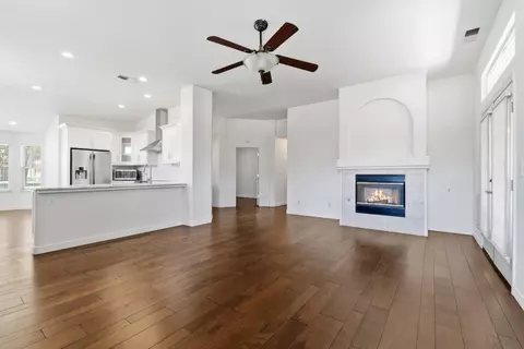 Living - 2700 Tradition Way, Modesto, CA 95355 photo 2 of 6