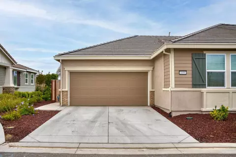 Exterior - 1696 Firebrite Ct, Hughson, CA 95326 photo 4 of 6