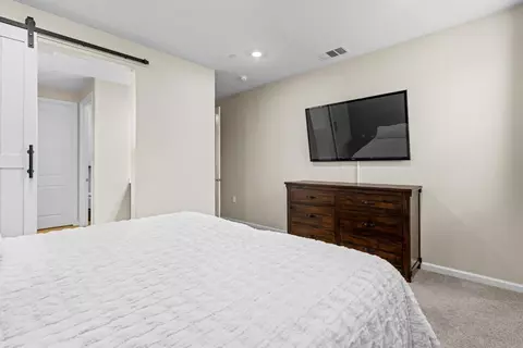 Bedroom - 1696 Firebrite Ct, Hughson, CA 95326 photo 2 of 6