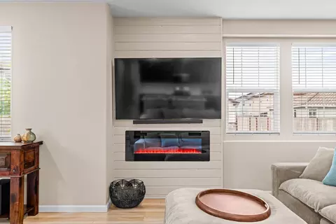 Living - 1696 Firebrite Ct, Hughson, CA 95326 photo 1 of 1