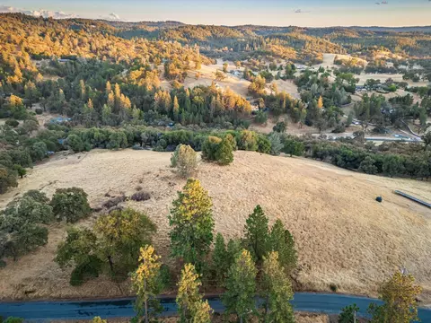 19635 Peyton Pl, Grass Valley, CA 95949 photo 28