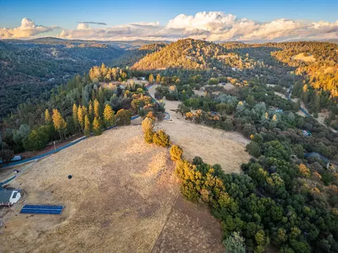 19635 Peyton Pl, Grass Valley, CA 95949 photo 16